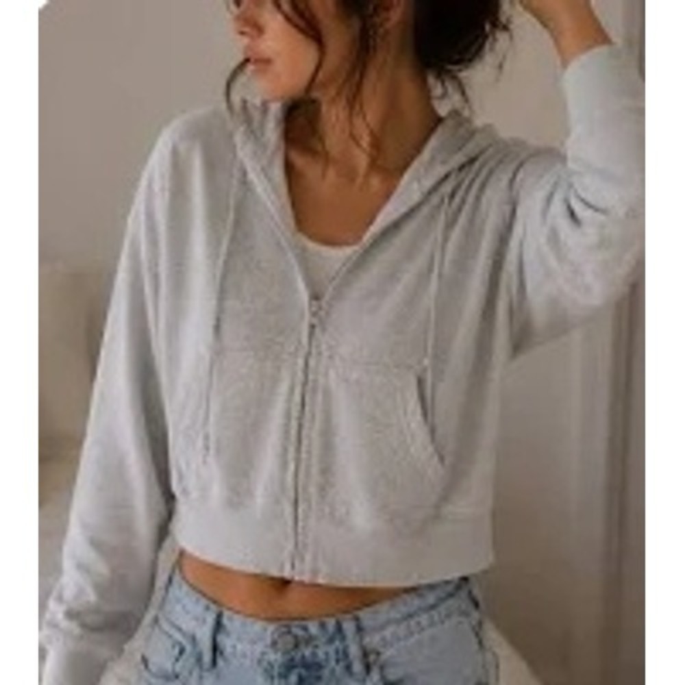 Brandy Melville Crystal Hoodie Gray Full Zip Cropped Sweatshirt Fleece Heather